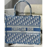 Christian Dior Book Tote Super Fake Replica Online |Full Hand Embroidery On The Bag Like Actual One